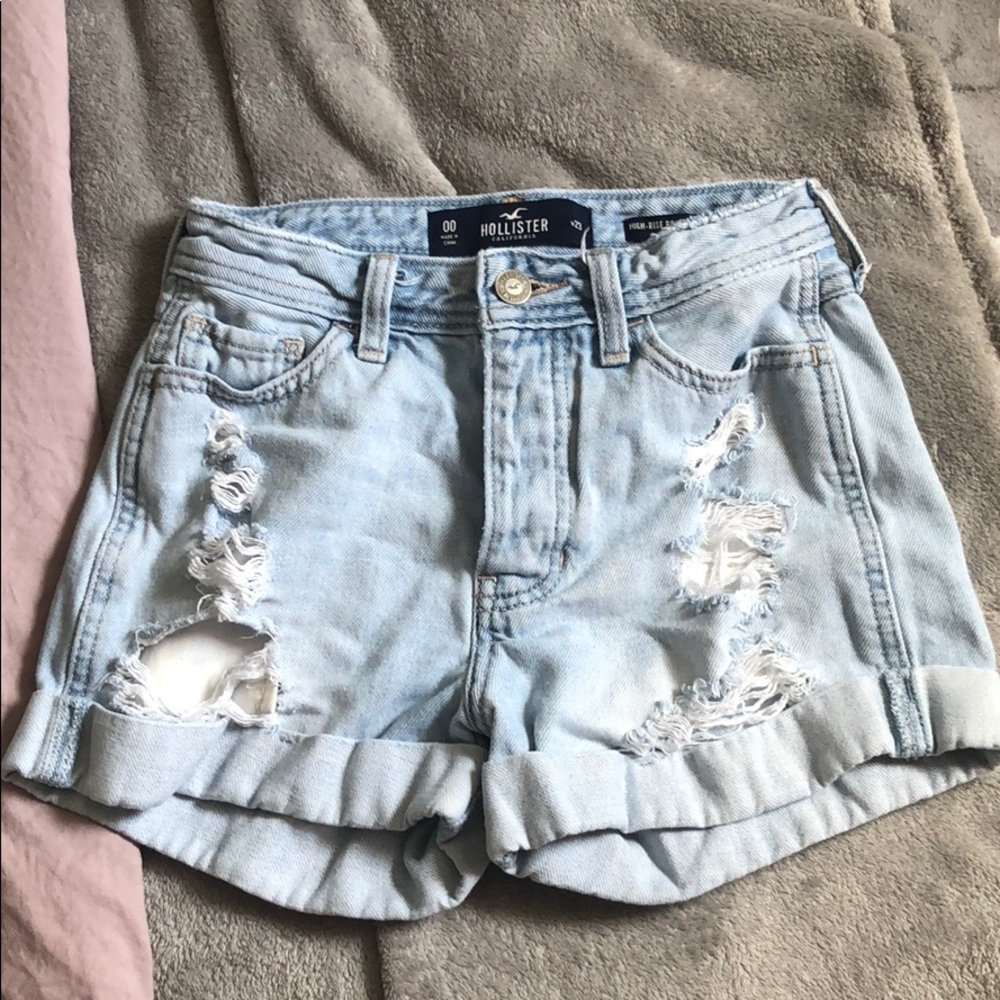 High-Rise Boyfriend Shorts